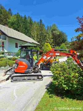 V naselju Loke napeljevanje kabelske kanalizacije za postavitev javne razsvetljave   (2)